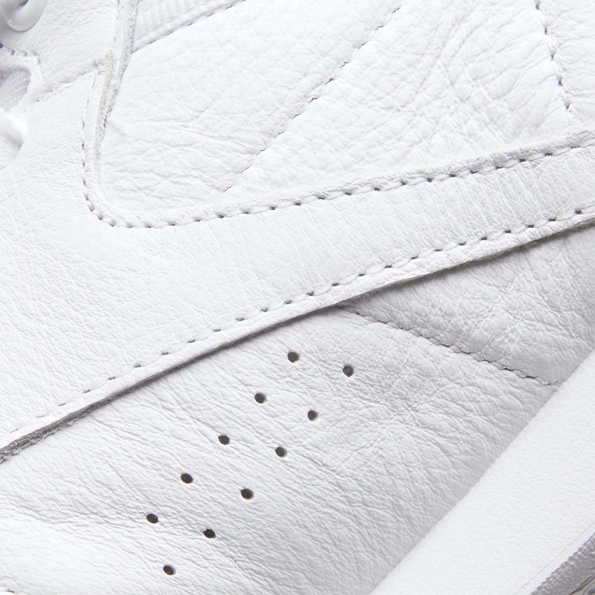 Women's Freestyle Hi Shoes - Image 8