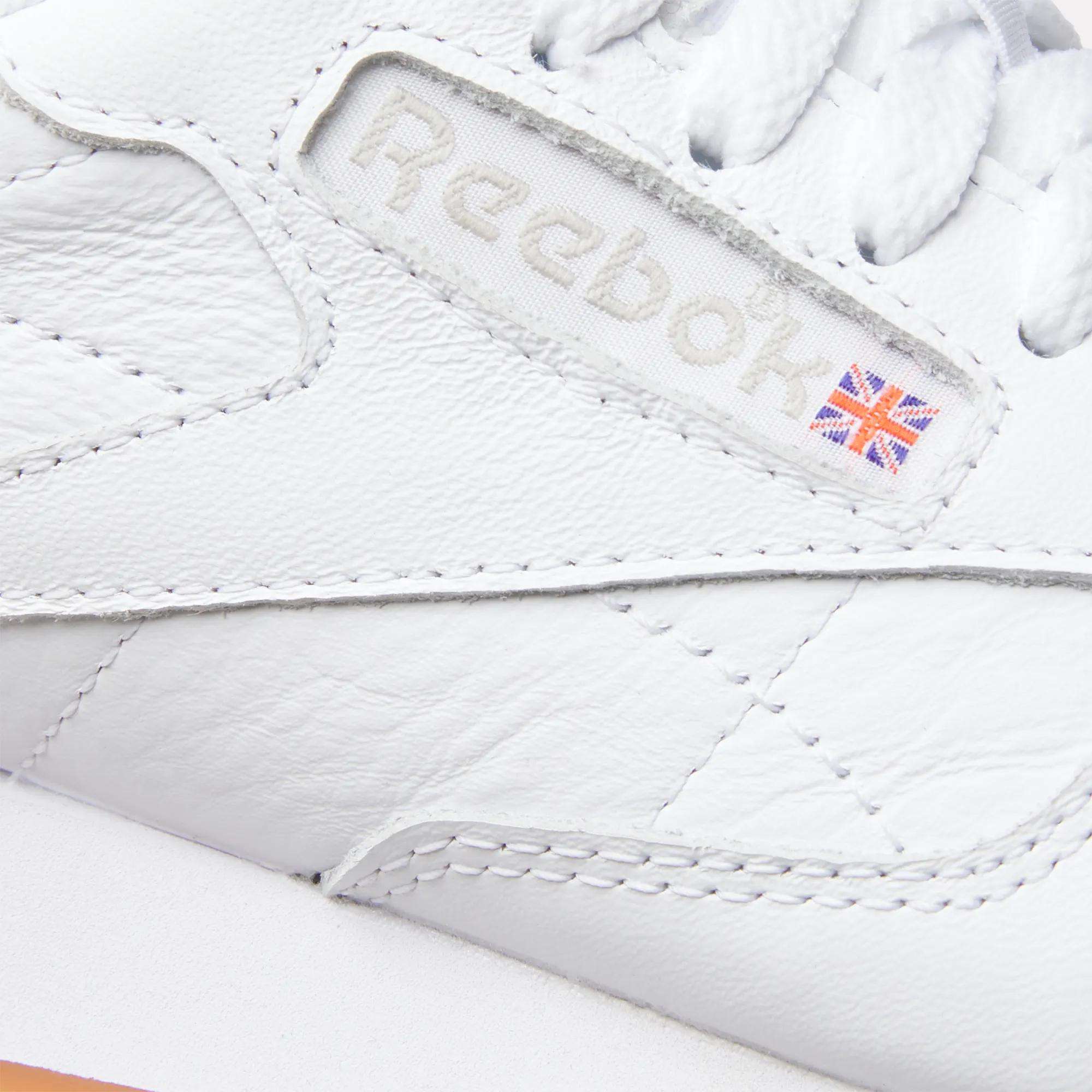 Women's Classic Leather Shoes - Image 12