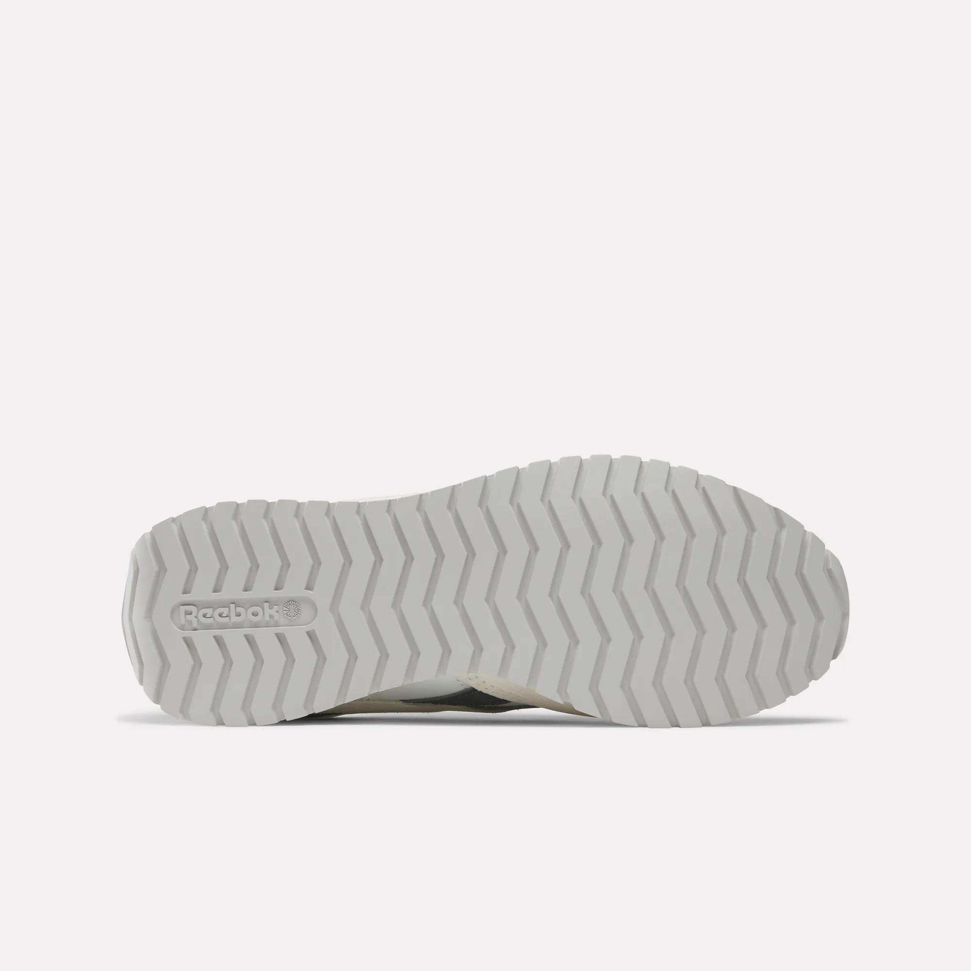 Women's Classic AZ Shoes - Image 7