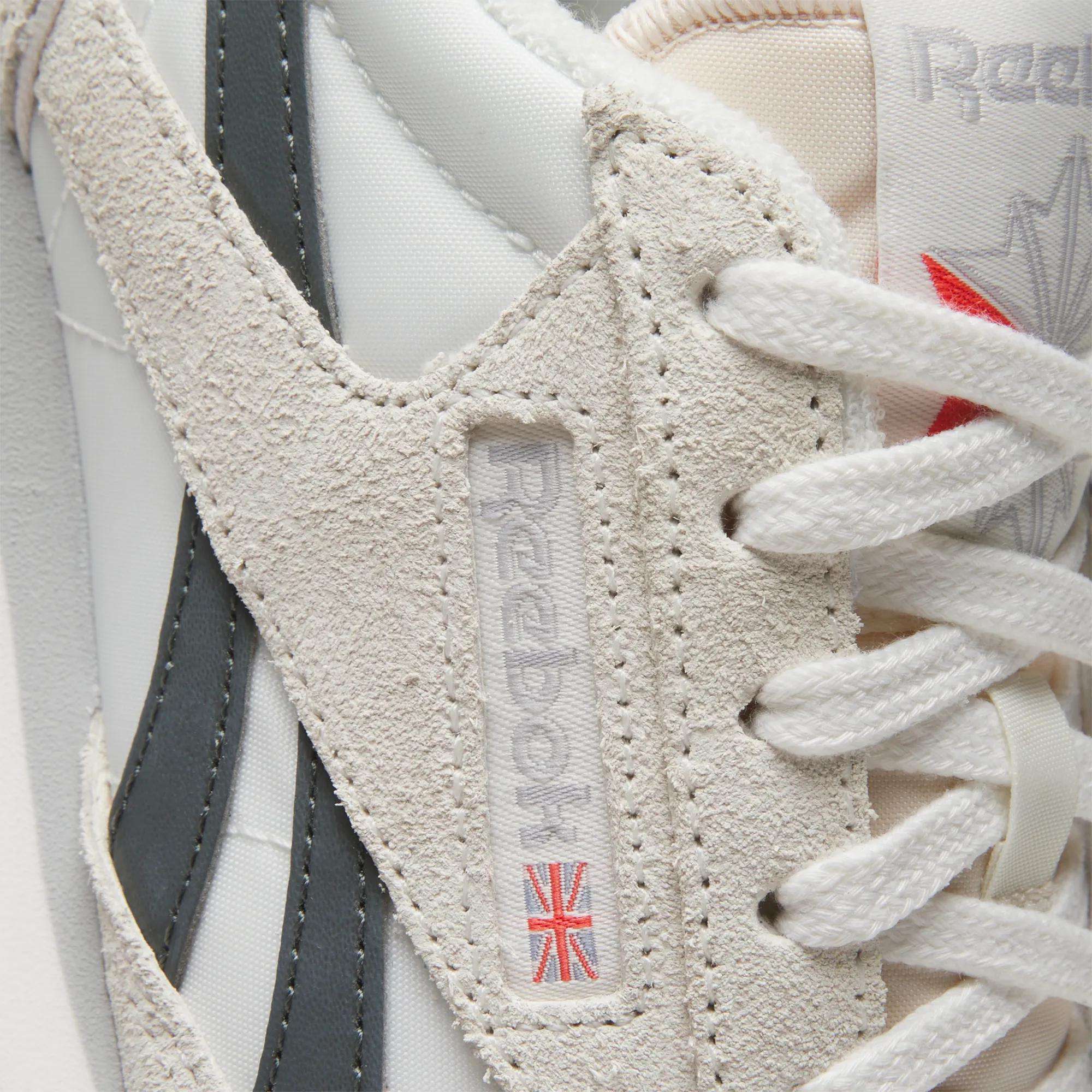 Women's Classic AZ Shoes - Image 6