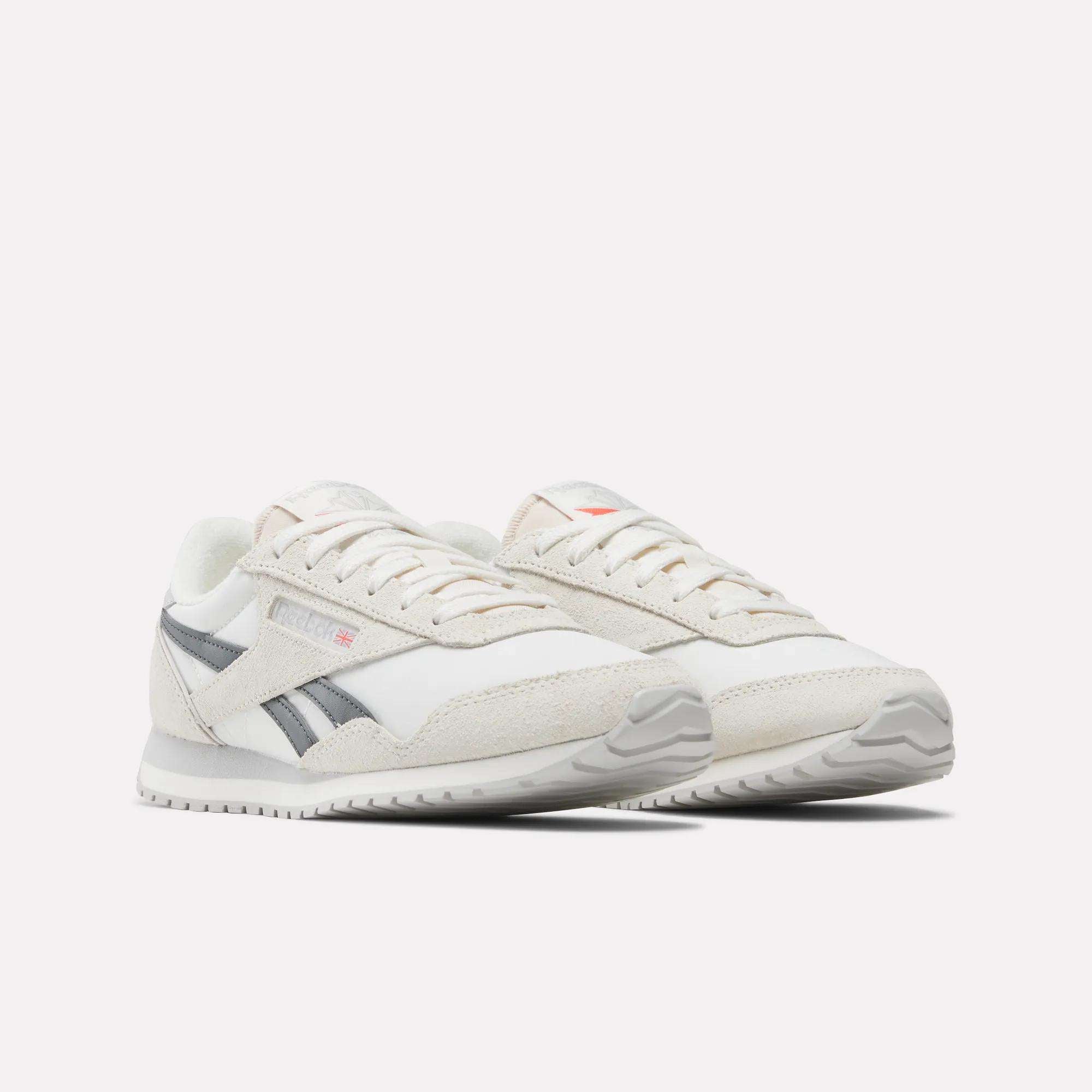 Women's Classic AZ Shoes - Image 4
