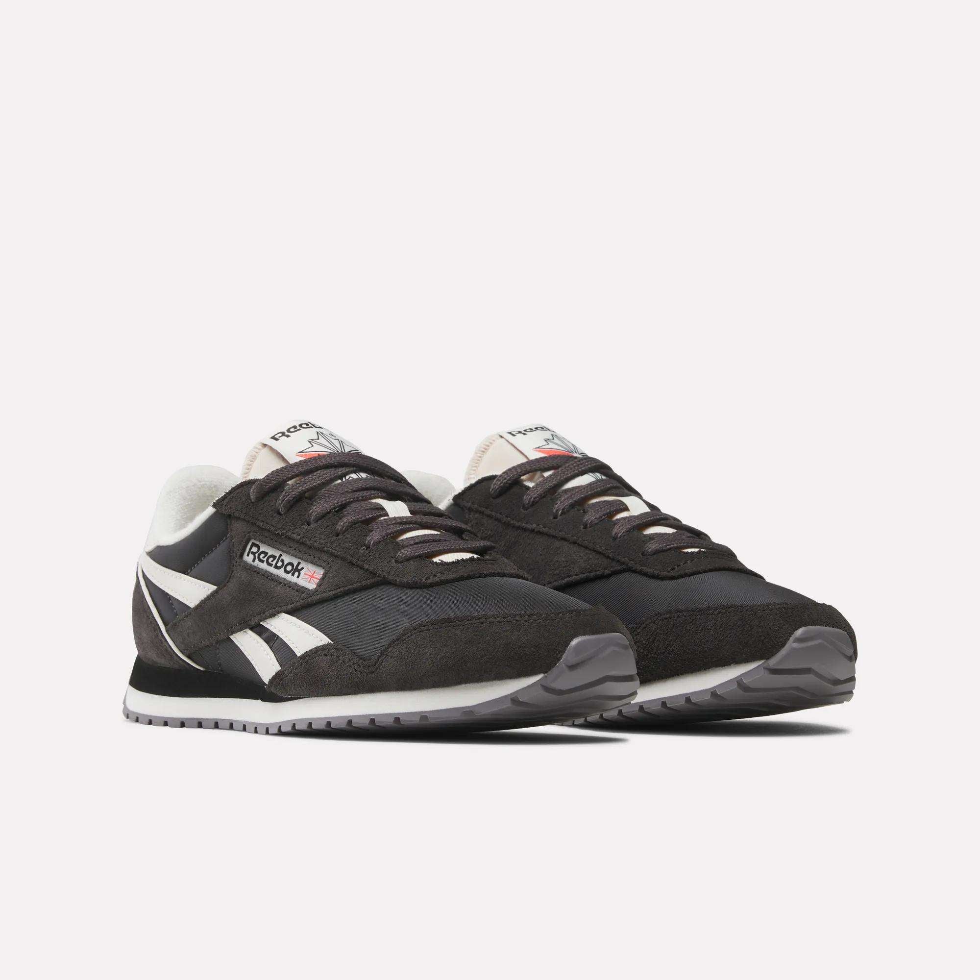 Women's Classic AZ Shoes - Image 4