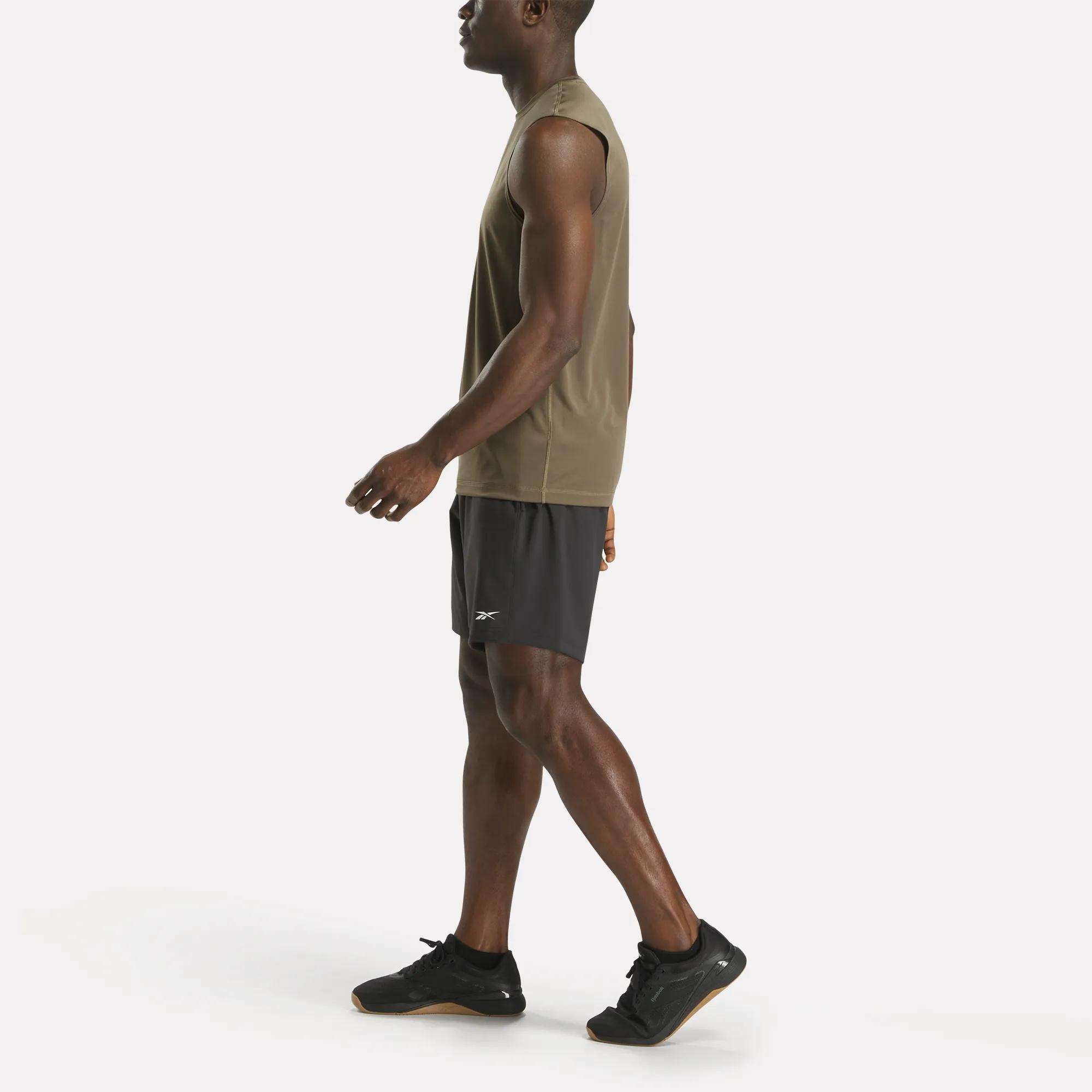 Men's Sleeveless Tech Training T-Shirt - Image 2