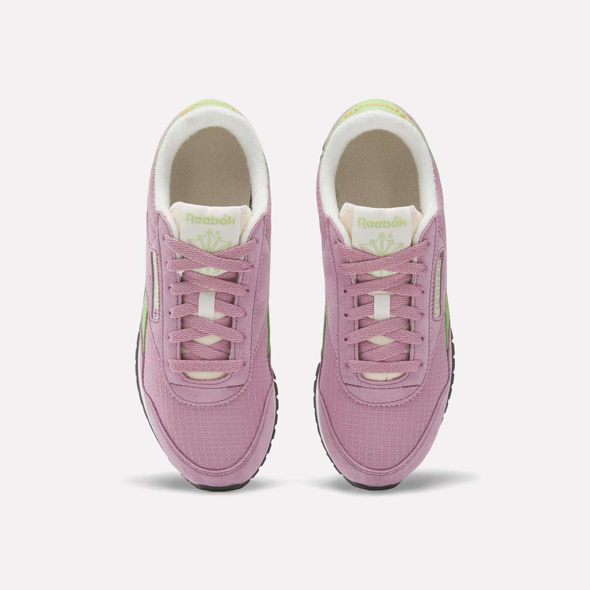 Women's Classic AZ Shoes - Image 2