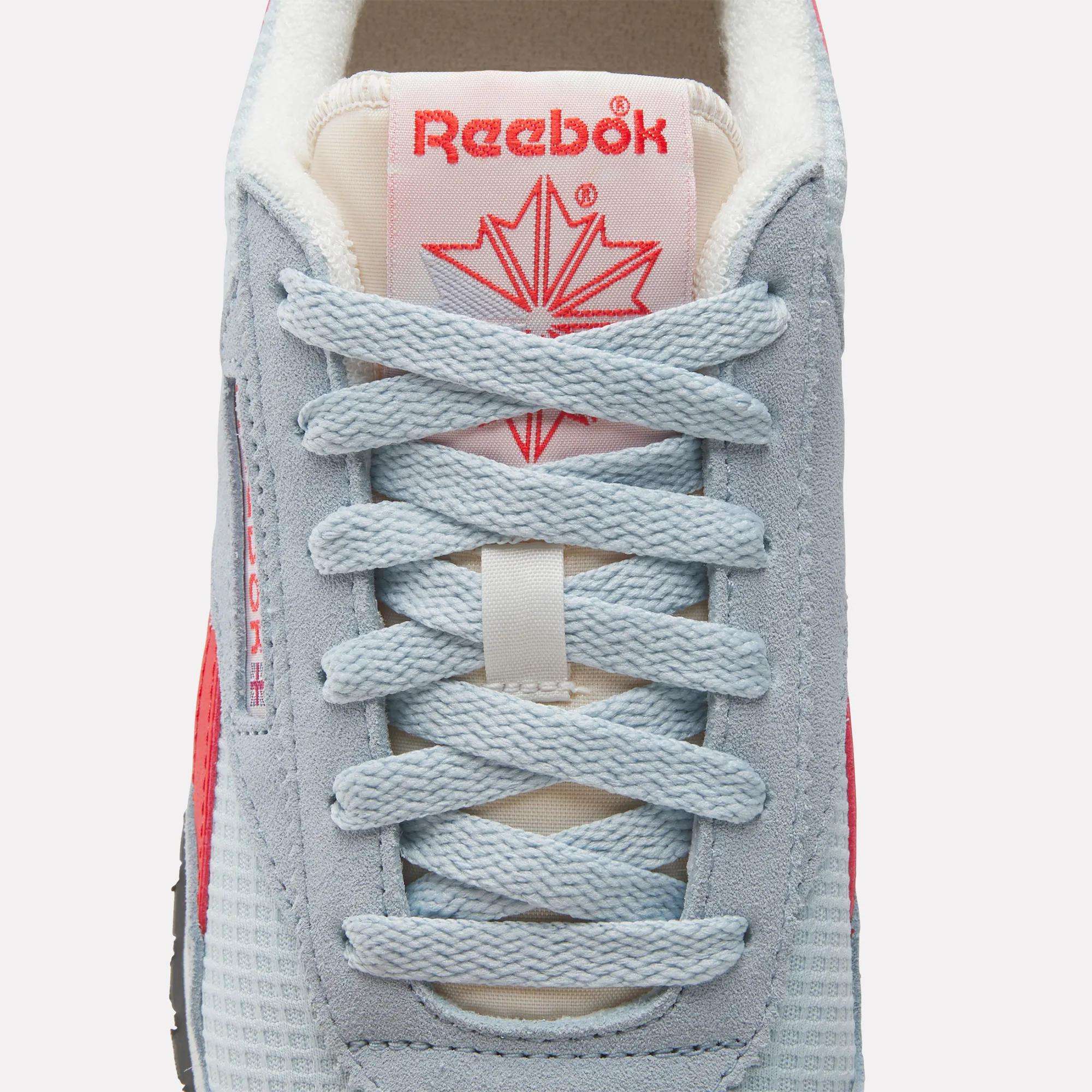 Women's Classic AZ Shoes - Image 5