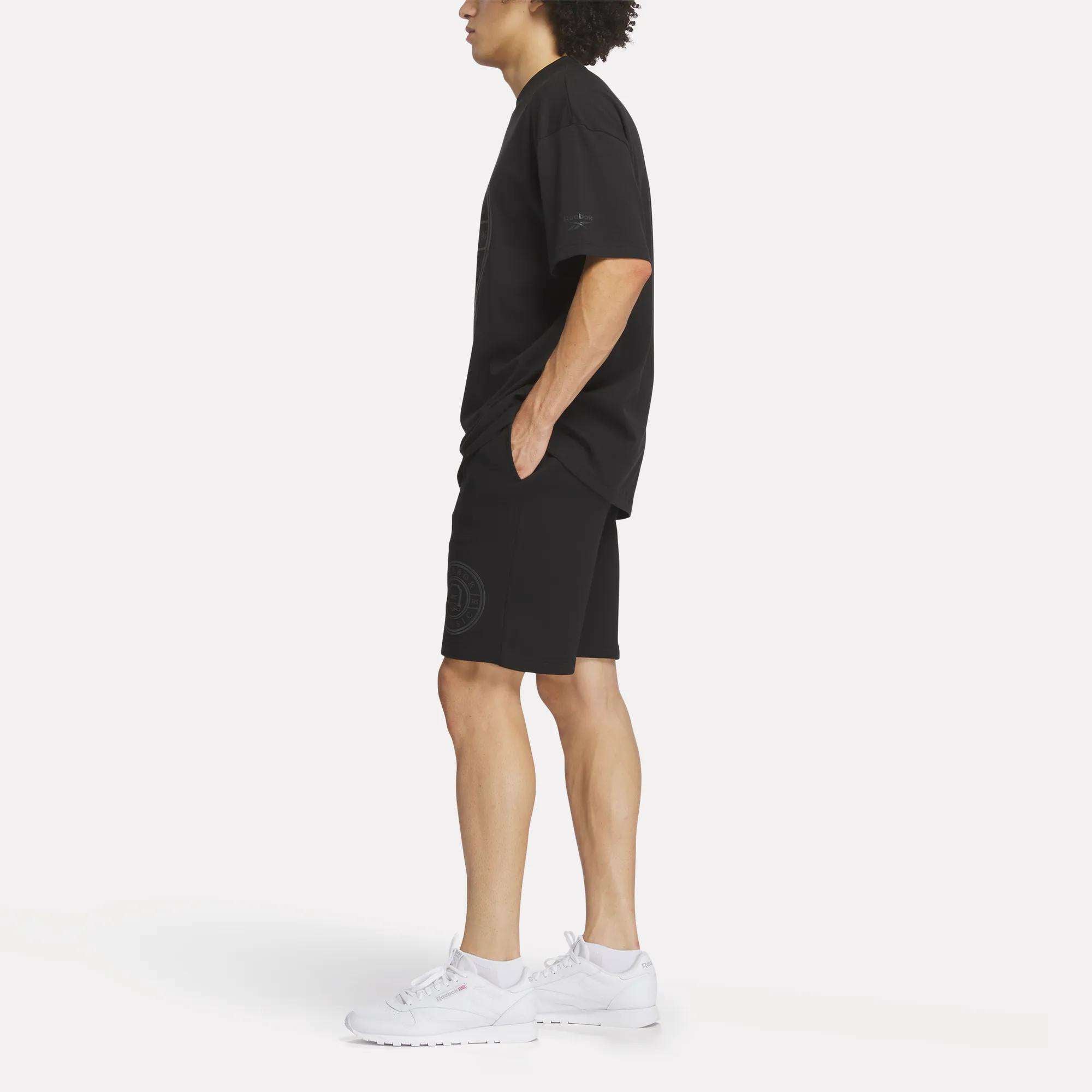 Men's Crest Shorts - Image 3