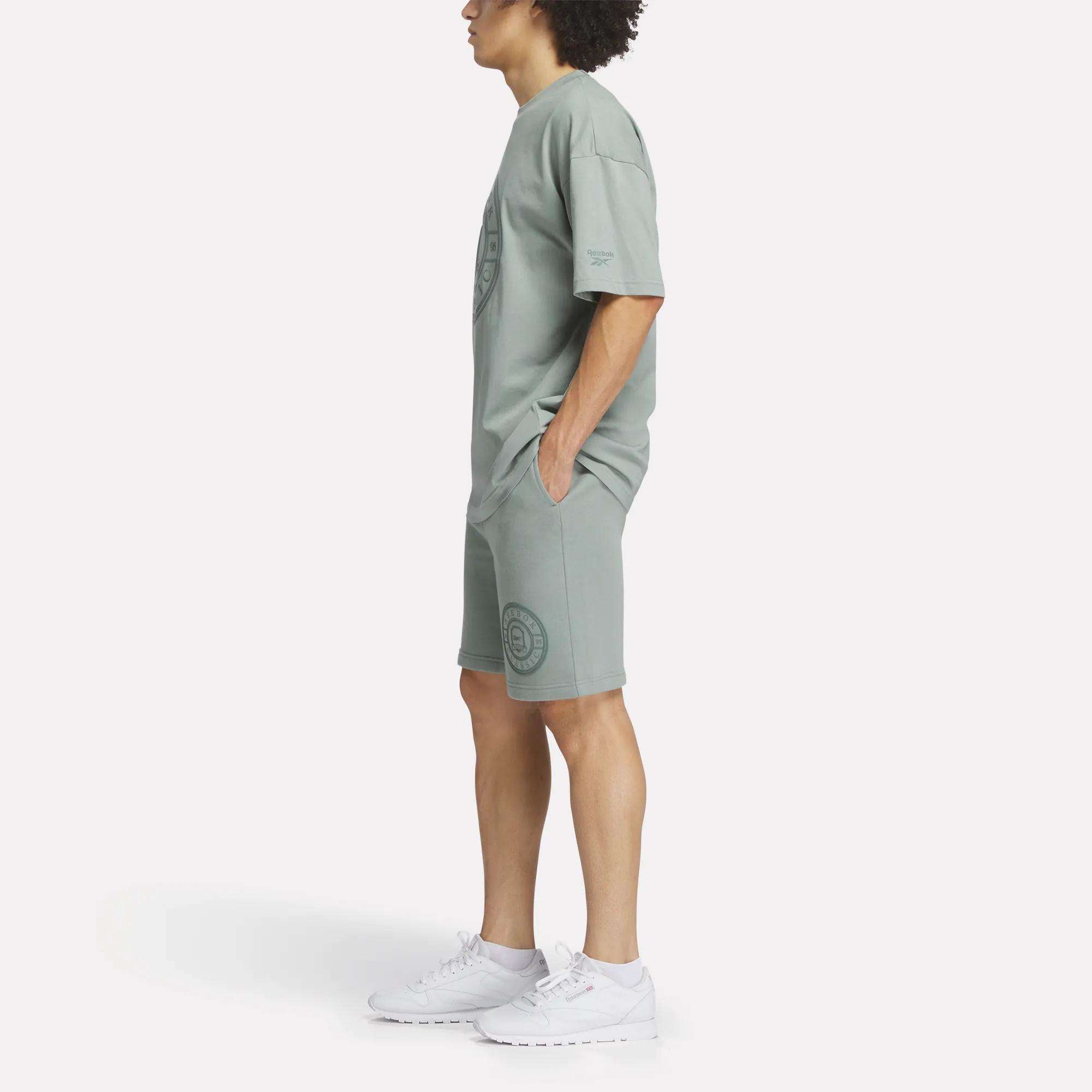Men's Crest Shorts - Image 3