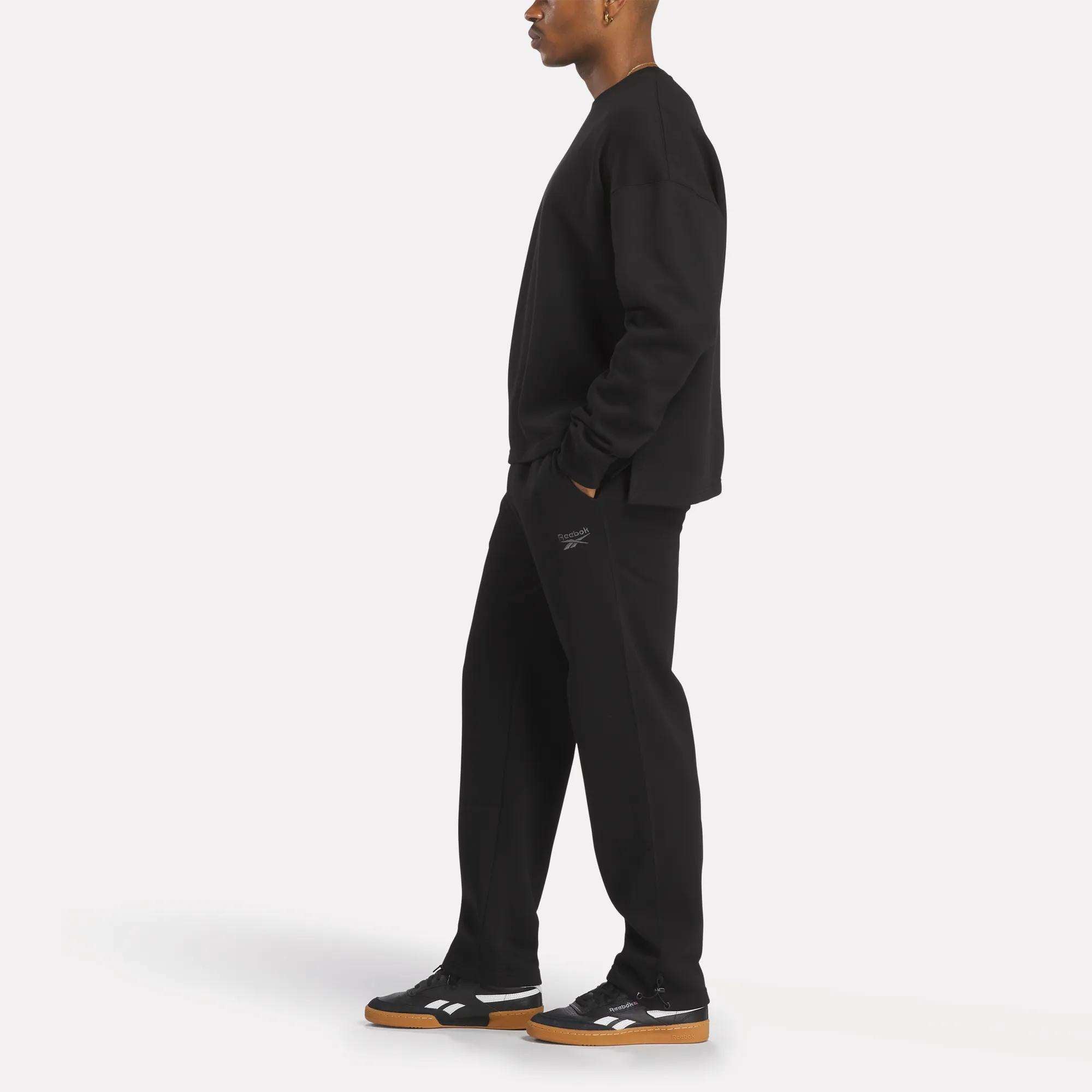 Men's Wardrobe Essentials Sweatshirt - Image 2