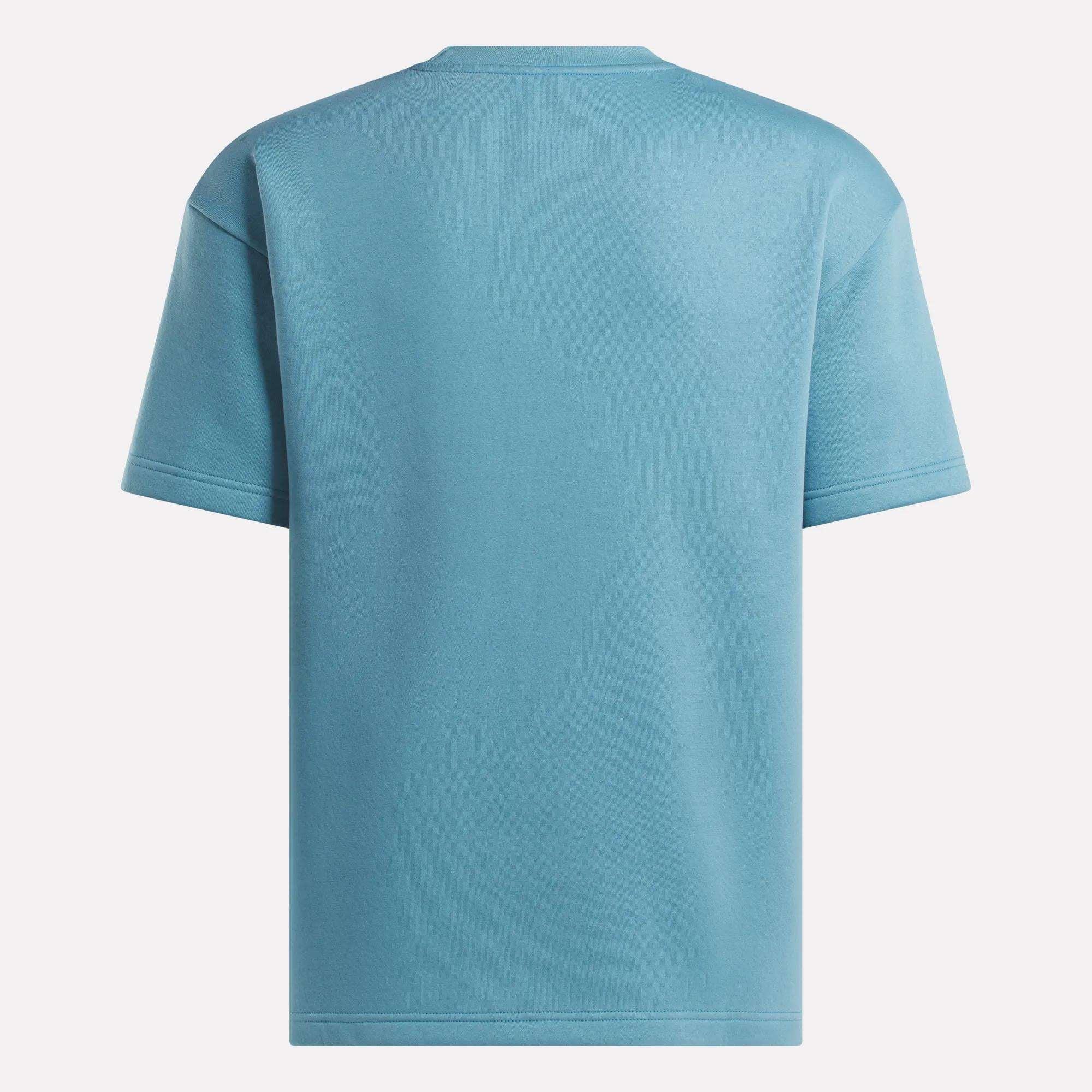 Men's Wardrobe Essentials T-Shirt - Image 4