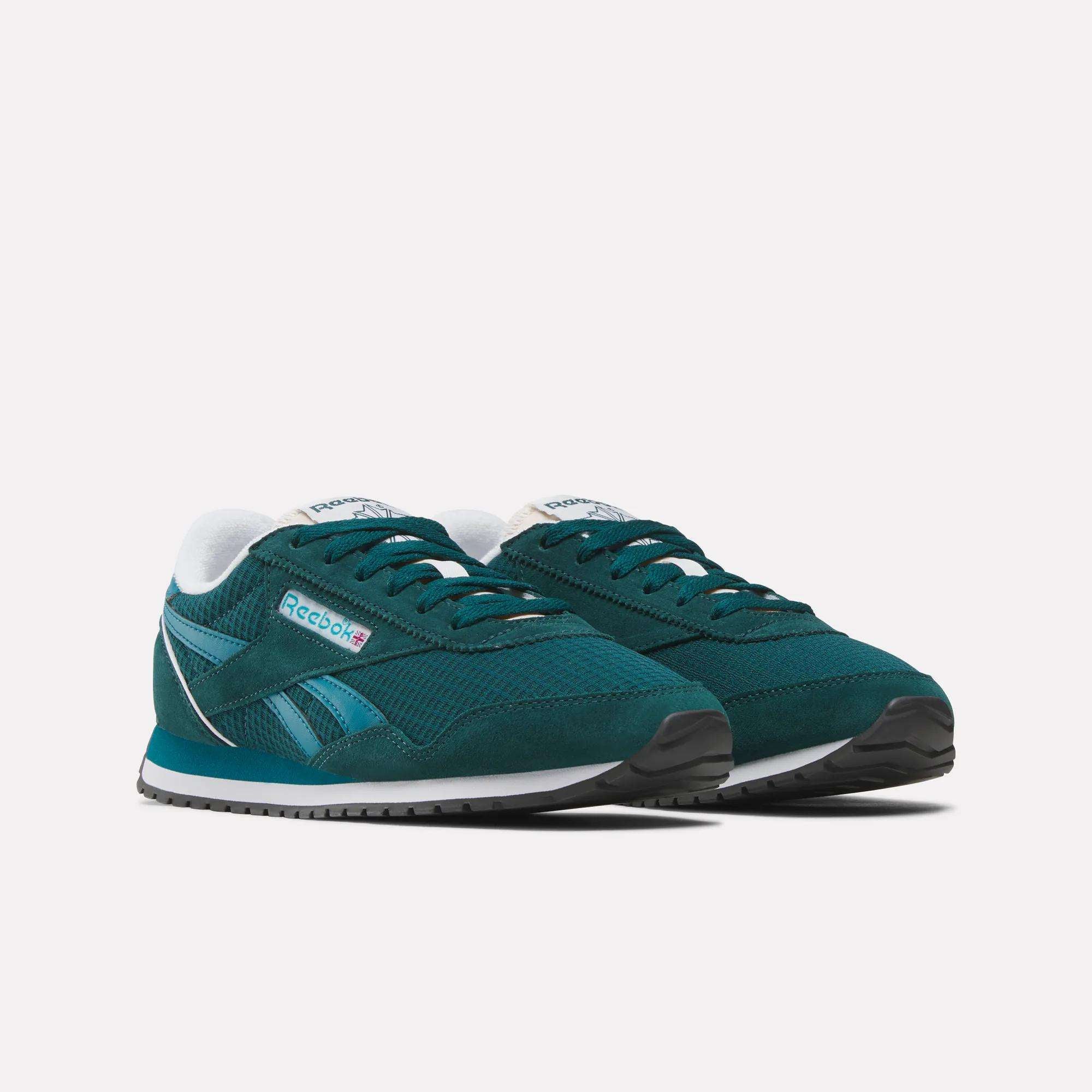 Women's Classic AZ Shoes - Image 4