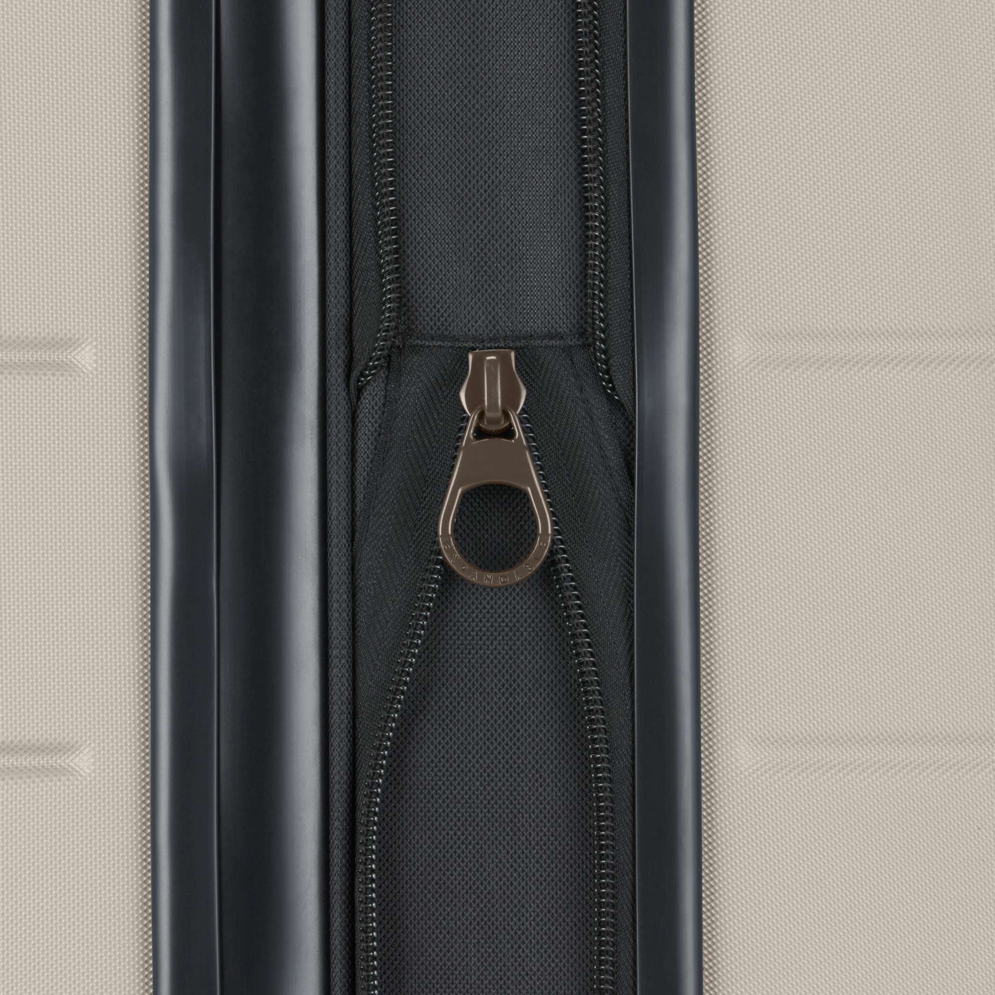Captain 2 Piece Luggage Set - Image 18